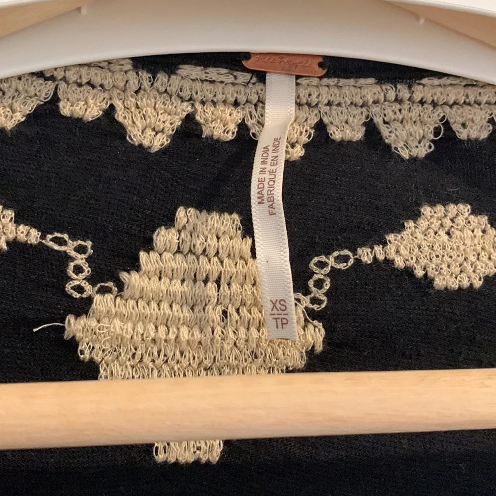 Free People Black w/ Tan Embroidered top. Drawstring Bottom. 0ne button front XS - Picture 2 of 10